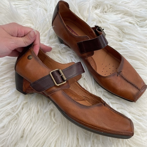 Pikolinos brown‎ leather Mary Jane buckle shoes 40 - Picture 1 of 9